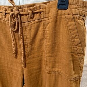 Old Navy Women’s dark mustard terra cotta Cargo Pants L 100% cotton